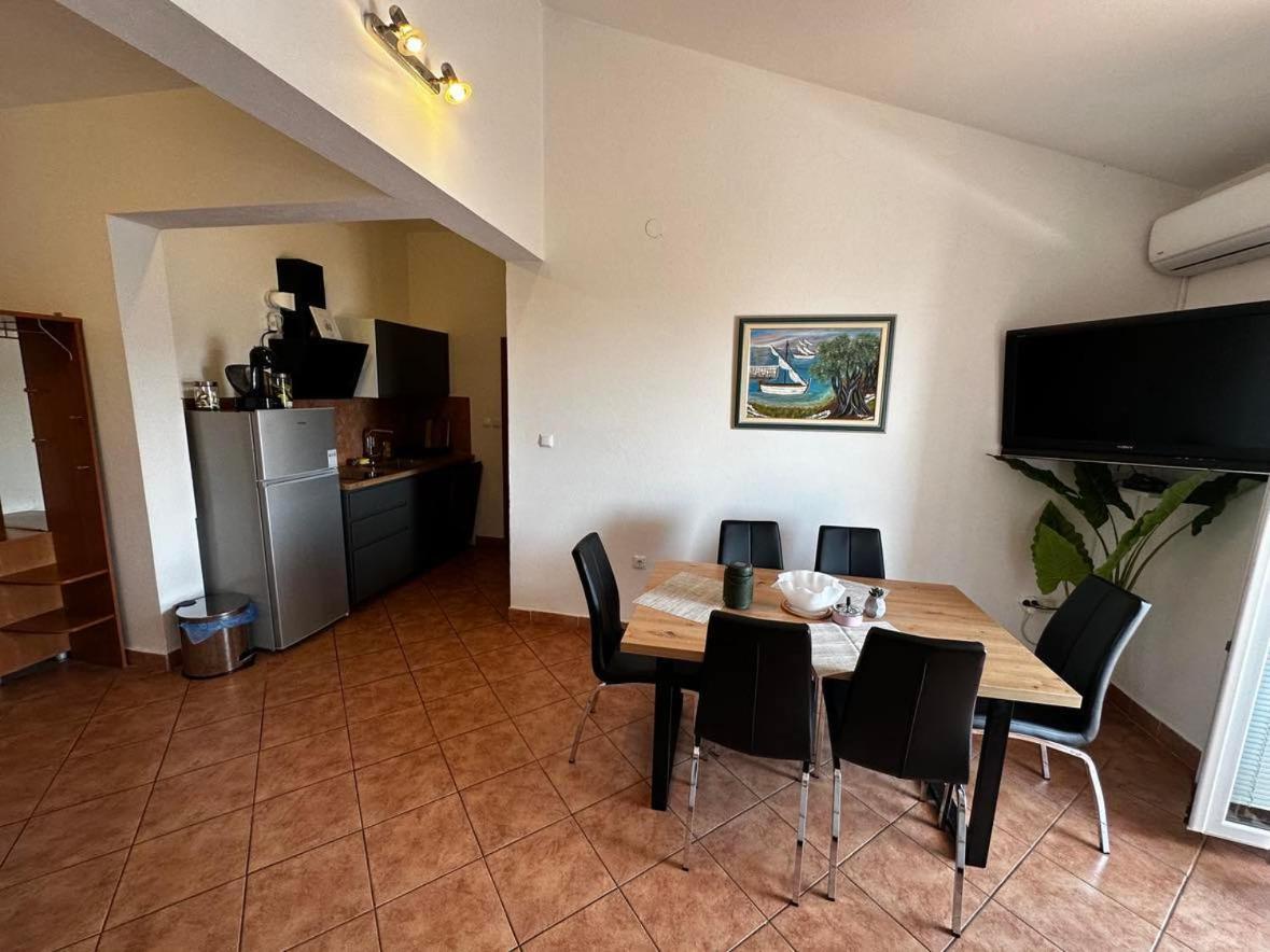 Grgo Apartments Драге Экстерьер фото